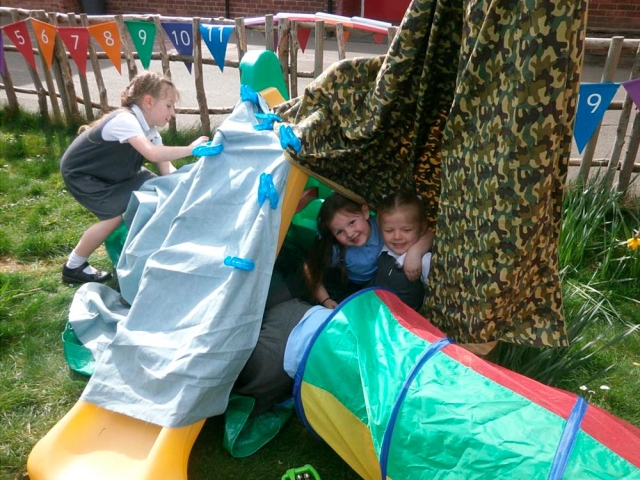 Look at the fantastic dens we made.